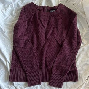 Women’s Red American Eagle Zip In Back Knit Sweater Size M Medium.